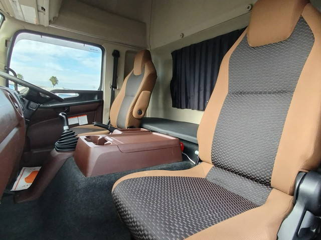 日野レンジャーアルミウイング中型（4t）[写真25]