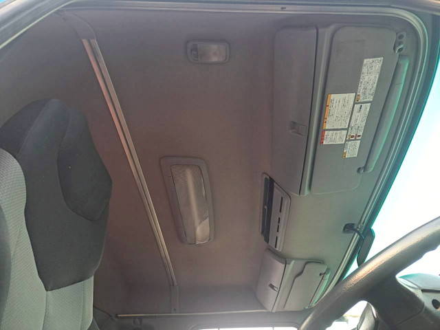 日野プロフィアコンテナ専用車大型（10t）[写真11]