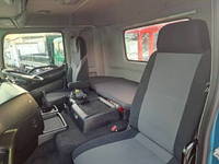 日野プロフィアコンテナ専用車大型（10t）[写真13]