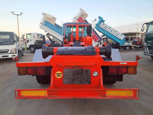 日野プロフィアコンテナ専用車大型（10t）[写真06]