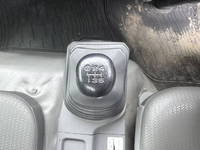 日野デュトロ平ボディ小型（2t・3t）[写真18]