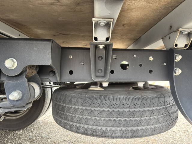 日野デュトロ平ボディ小型（2t・3t）[写真26]