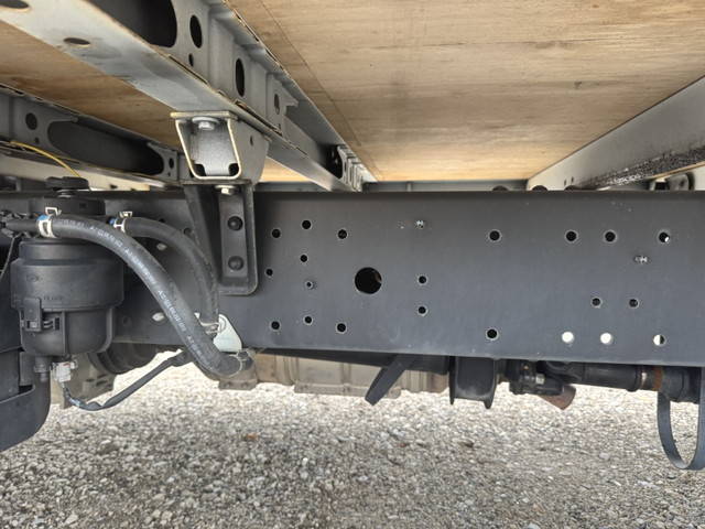 日野デュトロ平ボディ小型（2t・3t）[写真29]