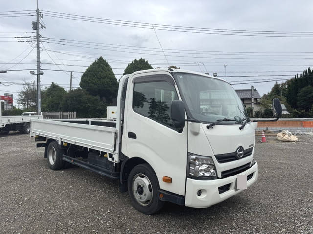 日野デュトロ平ボディ小型（2t・3t）[写真03]