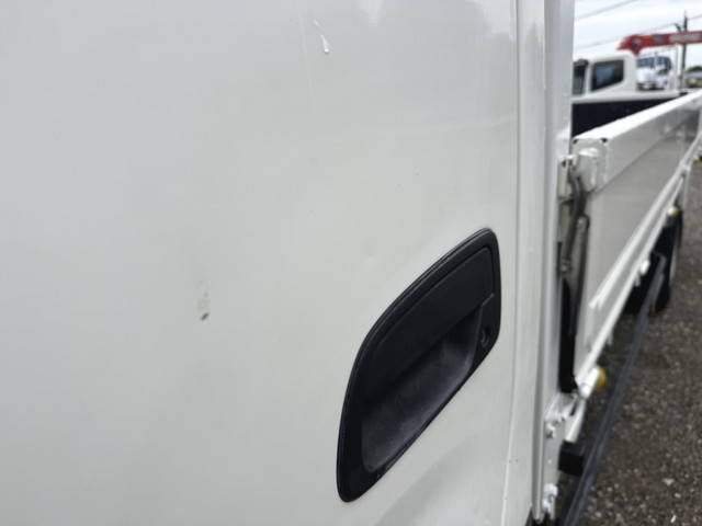 日野デュトロ平ボディ小型（2t・3t）[写真36]