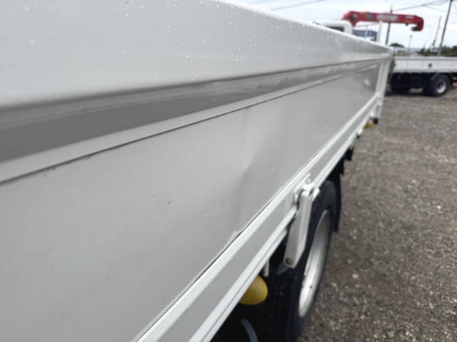 日野デュトロ平ボディ小型（2t・3t）[写真38]