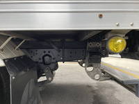 いすゞエルフアルミバン小型（2t・3t）[写真18]