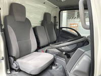 いすゞエルフアルミバン小型（2t・3t）[写真23]