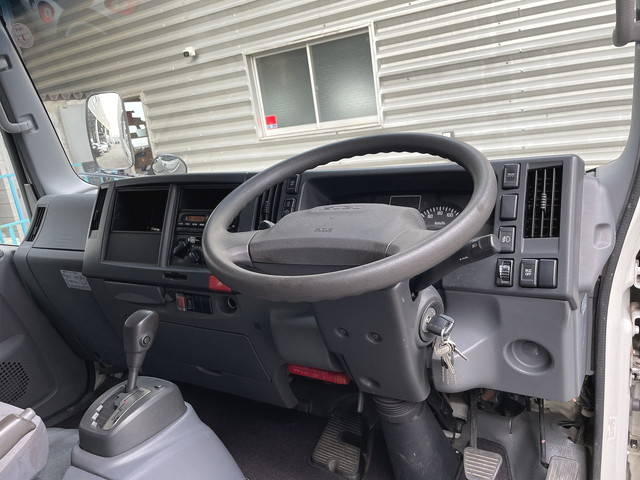 いすゞエルフアルミバン小型（2t・3t）[写真23]