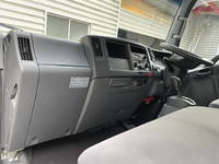 いすゞエルフアルミバン小型（2t・3t）[写真28]