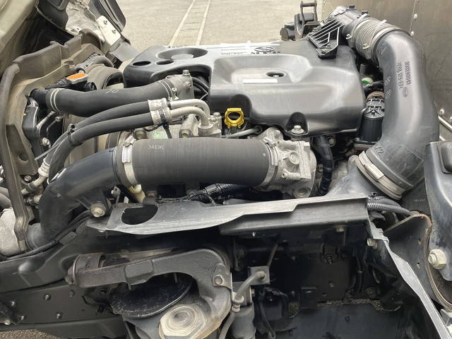 いすゞエルフアルミバン小型（2t・3t）[写真28]