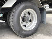 いすゞエルフアルミバン小型（2t・3t）[写真33]