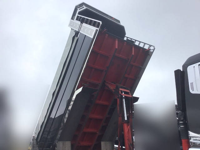 三菱ふそうスーパーグレート深ダンプ（土砂禁ダンプ）大型（10t）[写真14]