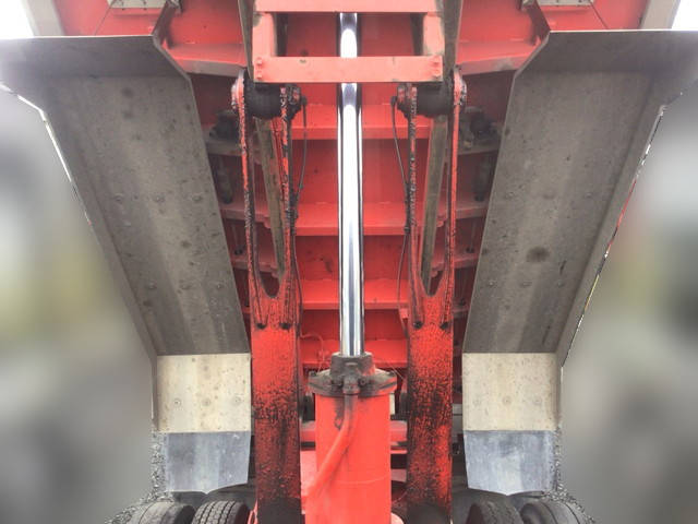 三菱ふそうスーパーグレート深ダンプ（土砂禁ダンプ）大型（10t）[写真21]