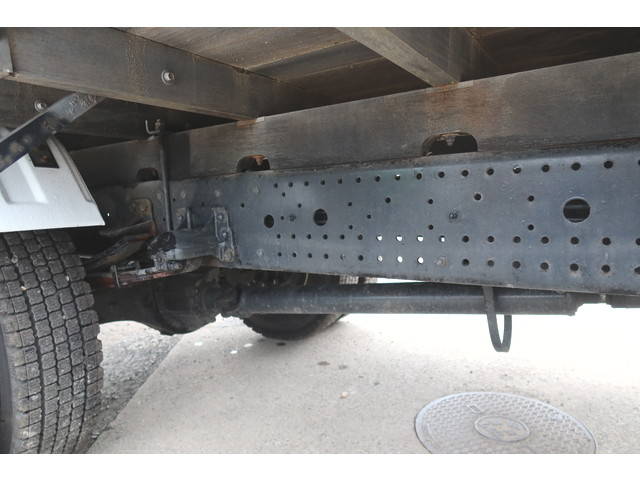 いすゞフォワードクレーン4段中型（4t）[写真13]