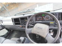 いすゞフォワードクレーン4段中型（4t）[写真31]