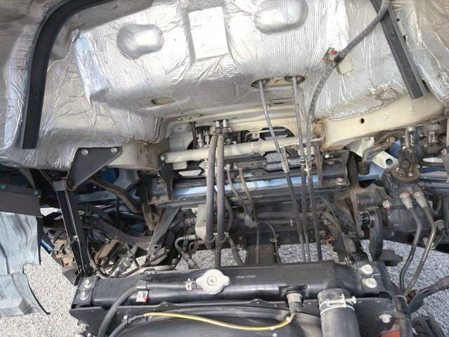 三菱ふそうファイター平ボディ中型（4t）[写真17]