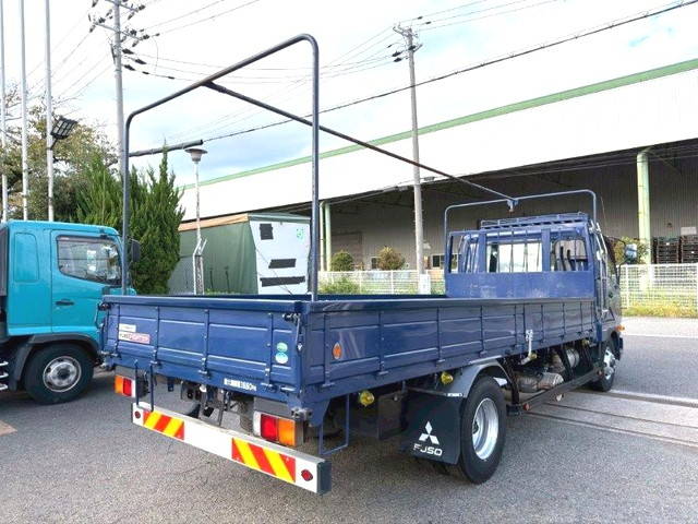 三菱ふそうファイター平ボディ中型（4t）[写真04]