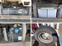 三菱ふそうキャンタークレーン3段小型（2t・3t）[写真23]