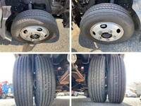 三菱ふそうキャンタークレーン3段小型（2t・3t）[写真24]