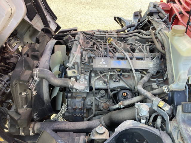 三菱ふそうキャンタークレーン3段小型（2t・3t）[写真26]