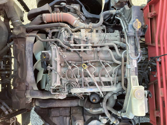 三菱ふそうキャンタークレーン3段小型（2t・3t）[写真28]