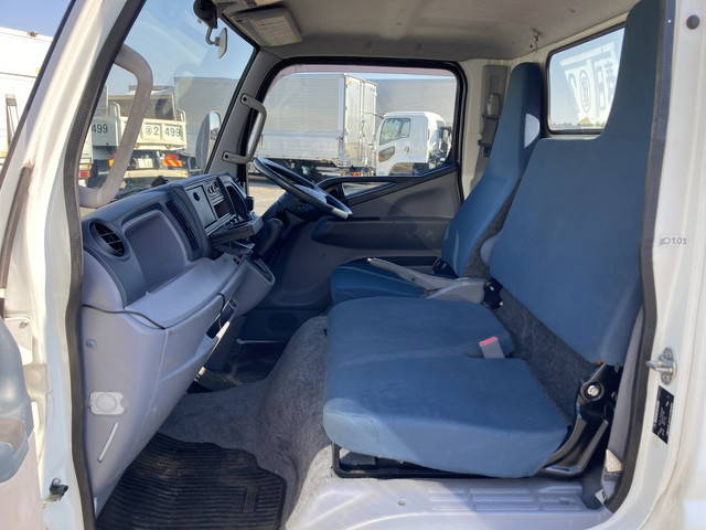 三菱ふそうキャンタークレーン3段小型（2t・3t）[写真33]