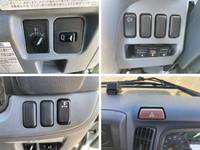 三菱ふそうキャンタークレーン3段小型（2t・3t）[写真41]