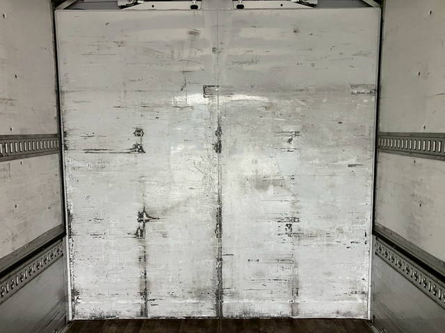 日野レンジャーアルミウイング中型（4t）[写真15]