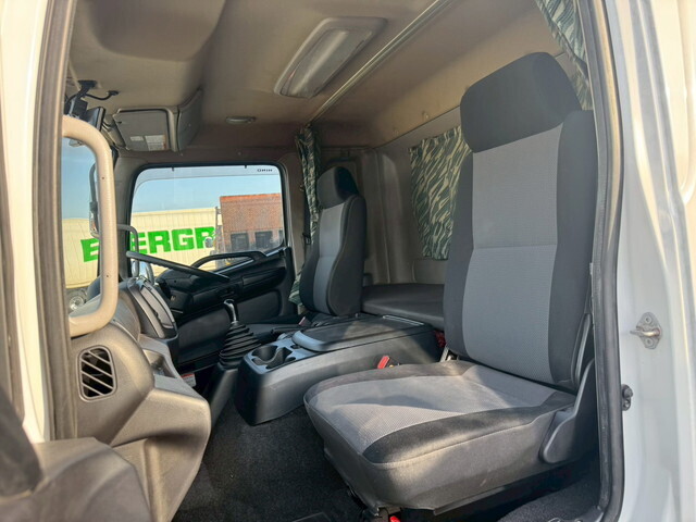 日野レンジャーアルミウイング中型（4t）[写真33]