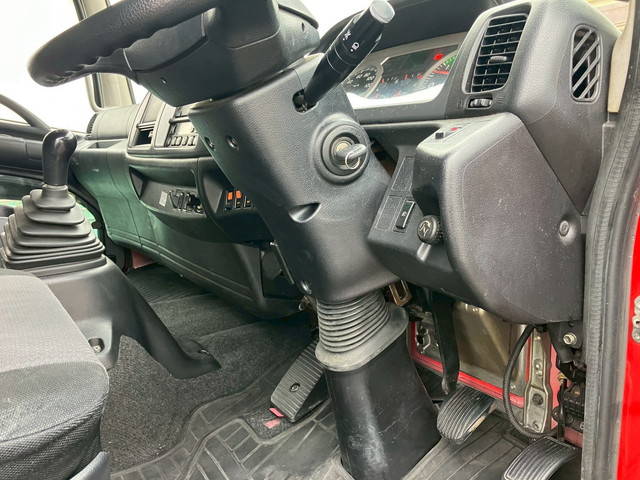 日野レンジャーアルミウイング中型（4t）[写真35]