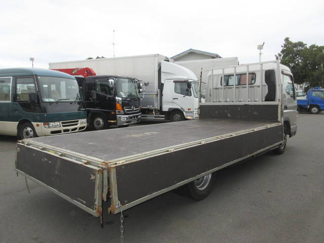 三菱ふそうキャンター平ボディ小型（2t・3t）[写真27]