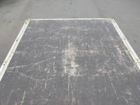 三菱ふそうキャンター平ボディ小型（2t・3t）[写真32]