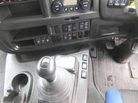 いすゞギガアルミウイング大型（10t）[写真16]