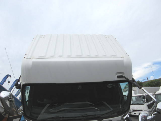 いすゞギガアルミウイング大型（10t）[写真26]