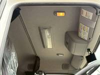 UDトラックスクオン冷蔵冷凍ウイング大型（10t）[写真25]