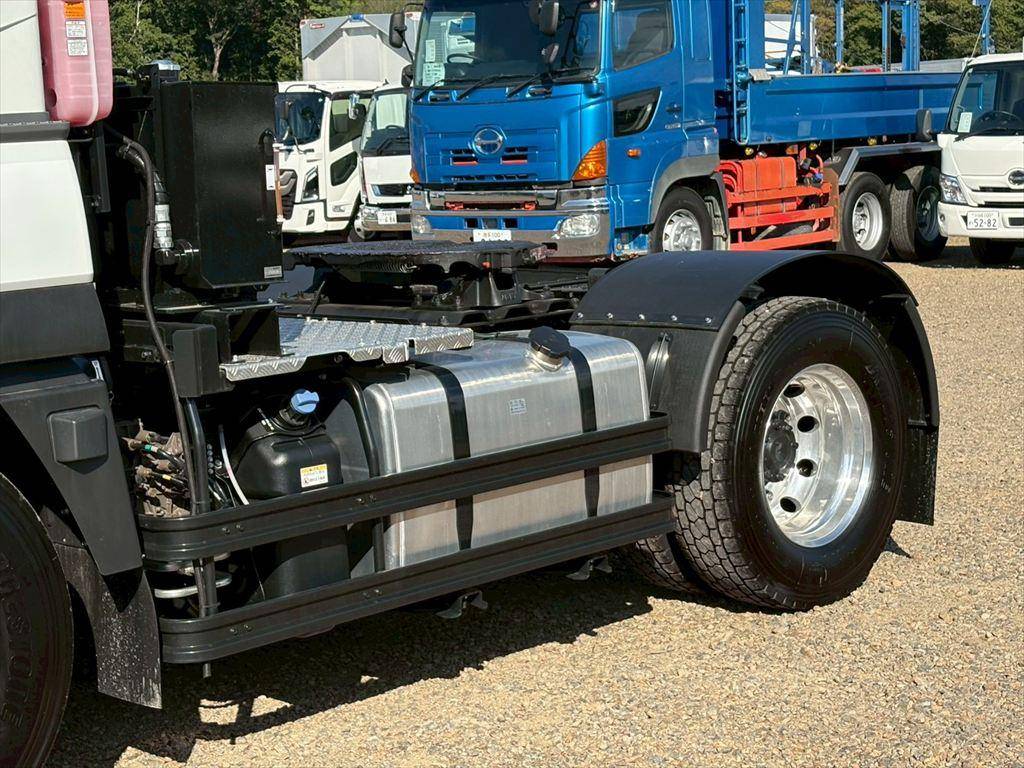 三菱ふそうスーパーグレートトレーラーヘッド（トラクターヘッド）大型（10t）[写真06]