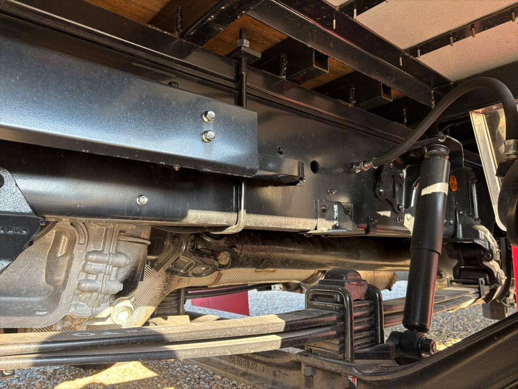 三菱ふそうスーパーグレートアルミブロック大型（10t）[写真12]