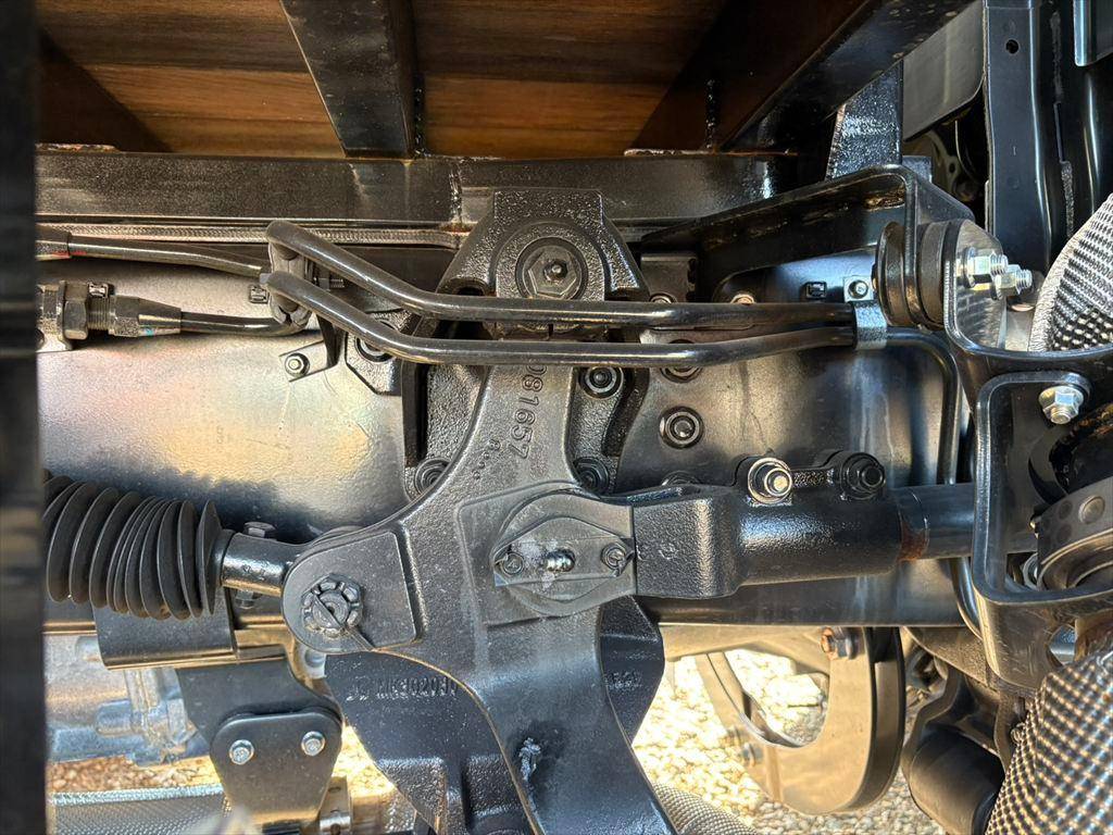 三菱ふそうスーパーグレートアルミブロック大型（10t）[写真14]