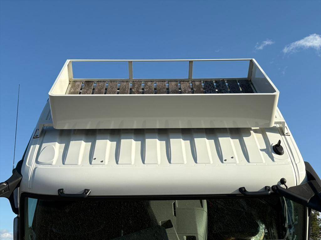 三菱ふそうスーパーグレートアルミブロック大型（10t）[写真18]