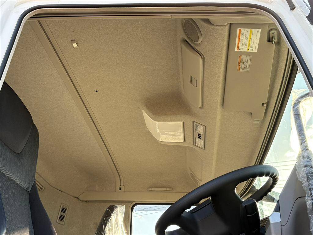 三菱ふそうスーパーグレートアルミブロック大型（10t）[写真22]