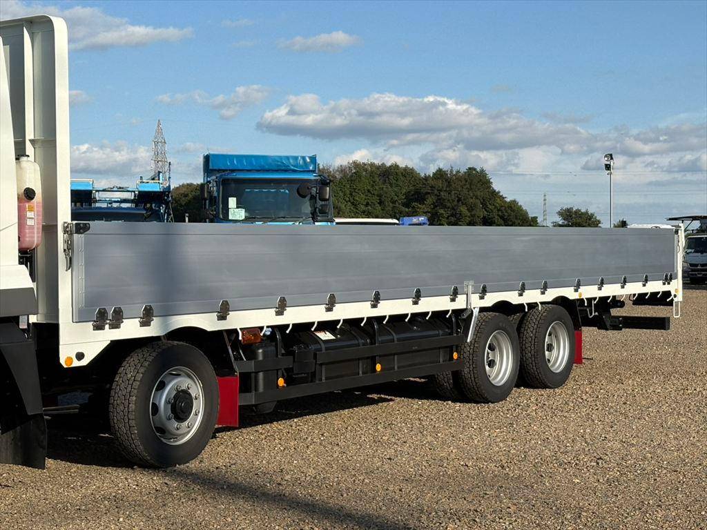 三菱ふそうスーパーグレートアルミブロック大型（10t）[写真06]