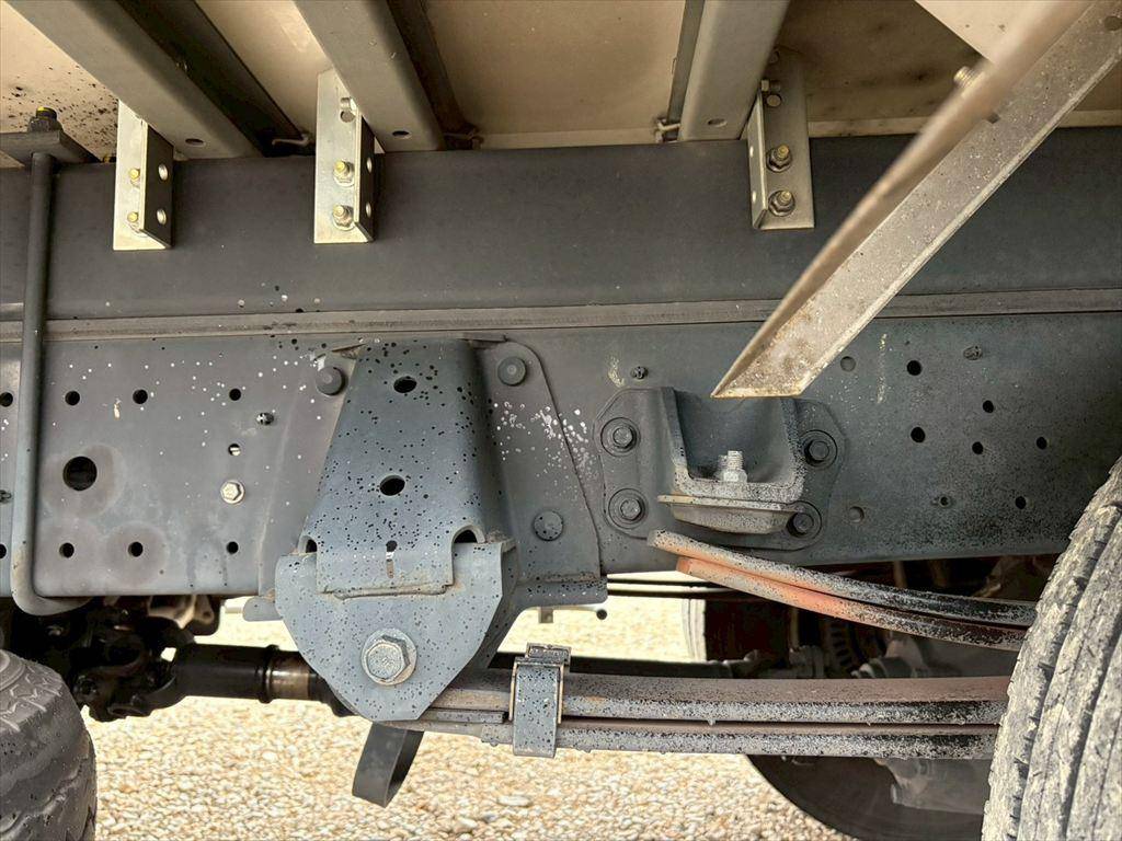 日野デュトロ冷凍車（冷蔵車）小型（2t・3t）[写真15]