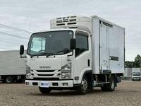 いすゞエルフ冷凍車（冷蔵車）小型（2t・3t）