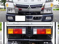 三菱ふそうキャンター平ボディ小型（2t・3t）[写真13]