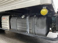 トヨタトヨエースアルミバン小型（2t・3t）[写真11]