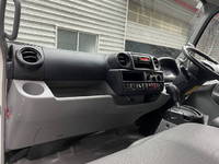 トヨタトヨエースアルミバン小型（2t・3t）[写真18]