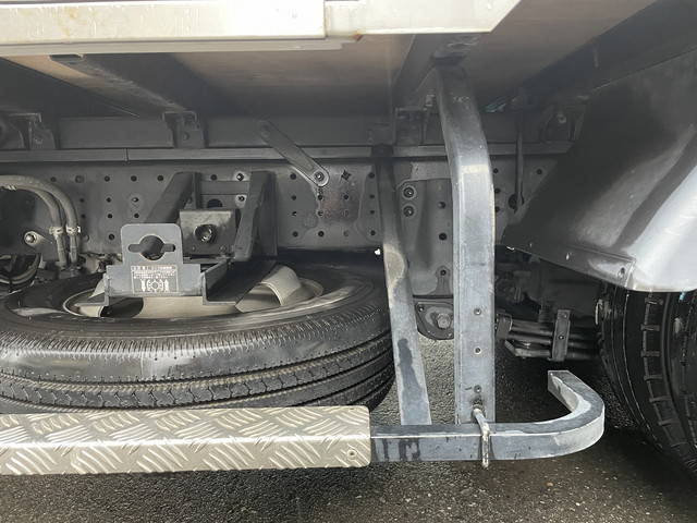 トヨタトヨエースアルミバン小型（2t・3t）[写真30]