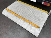 トヨタトヨエースアルミバン小型（2t・3t）[写真06]