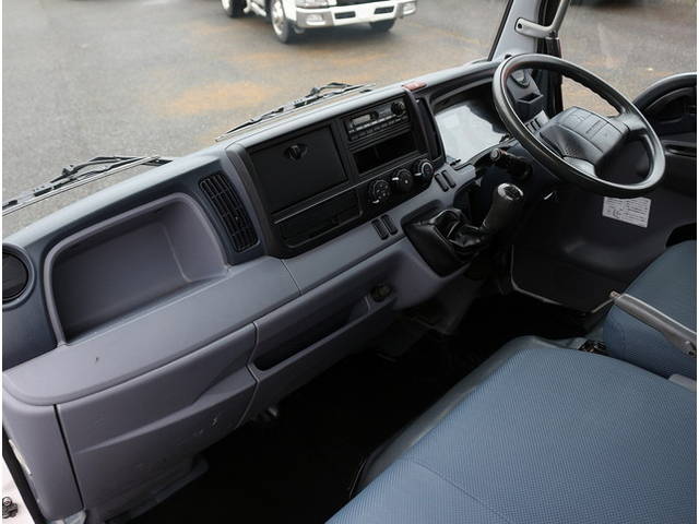 三菱ふそうキャンターダンプ小型（2t・3t）[写真26]